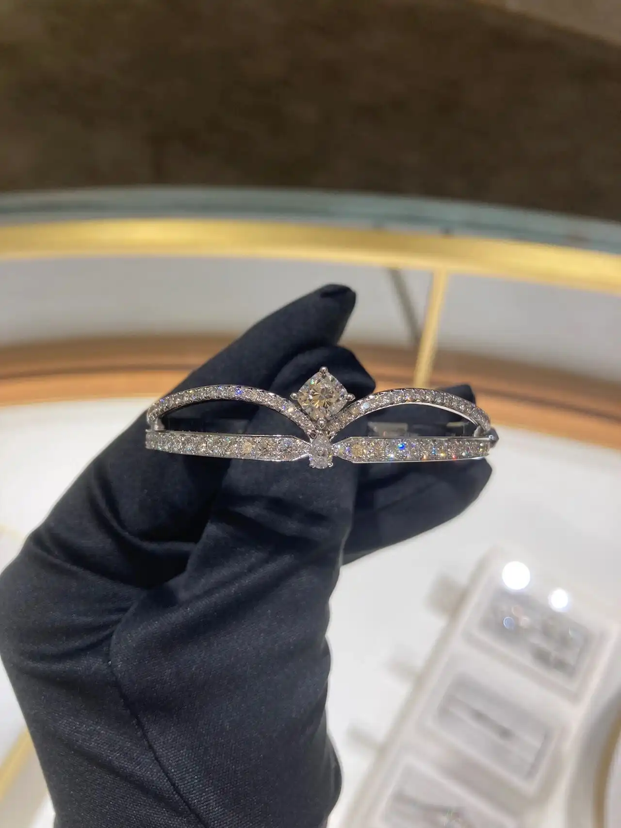 满钻手镯定制图片展示