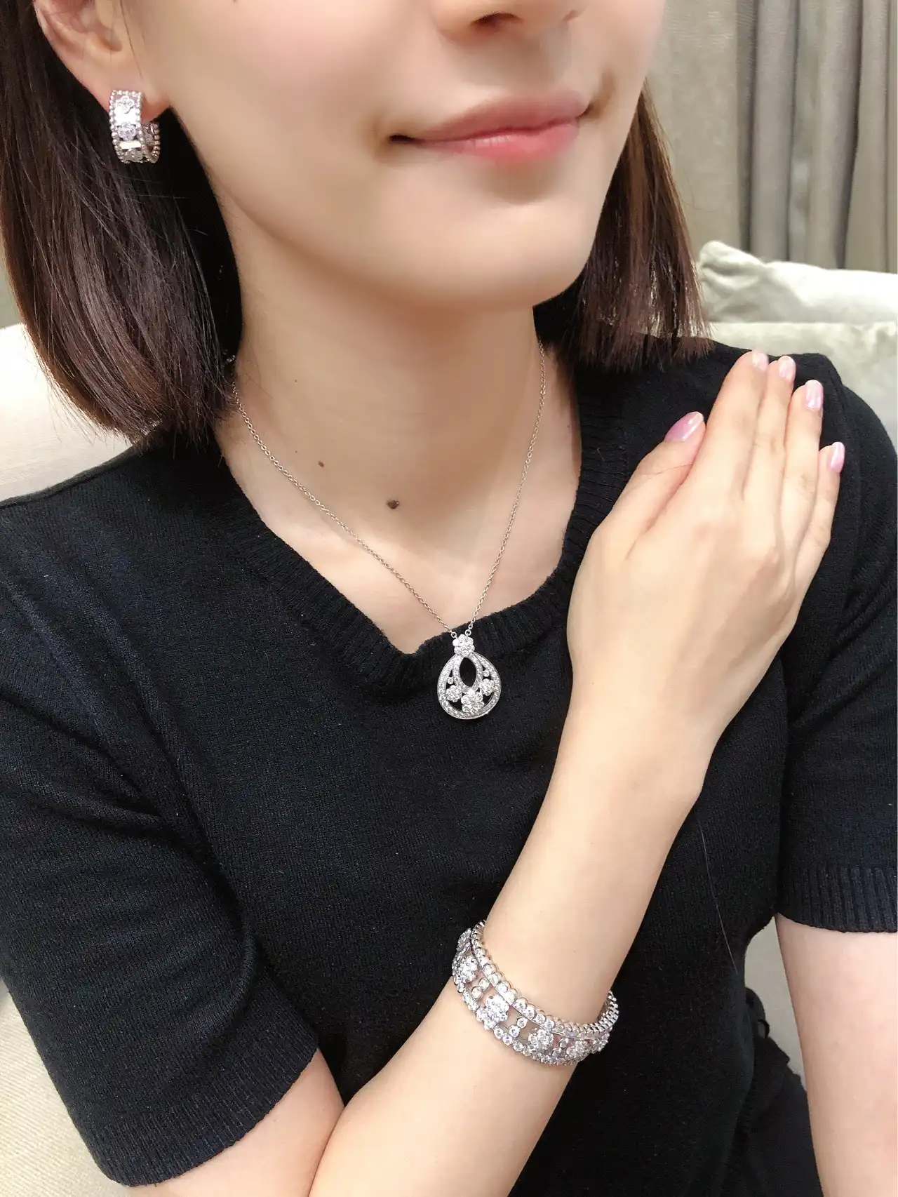 满钻手镯定制图片展示