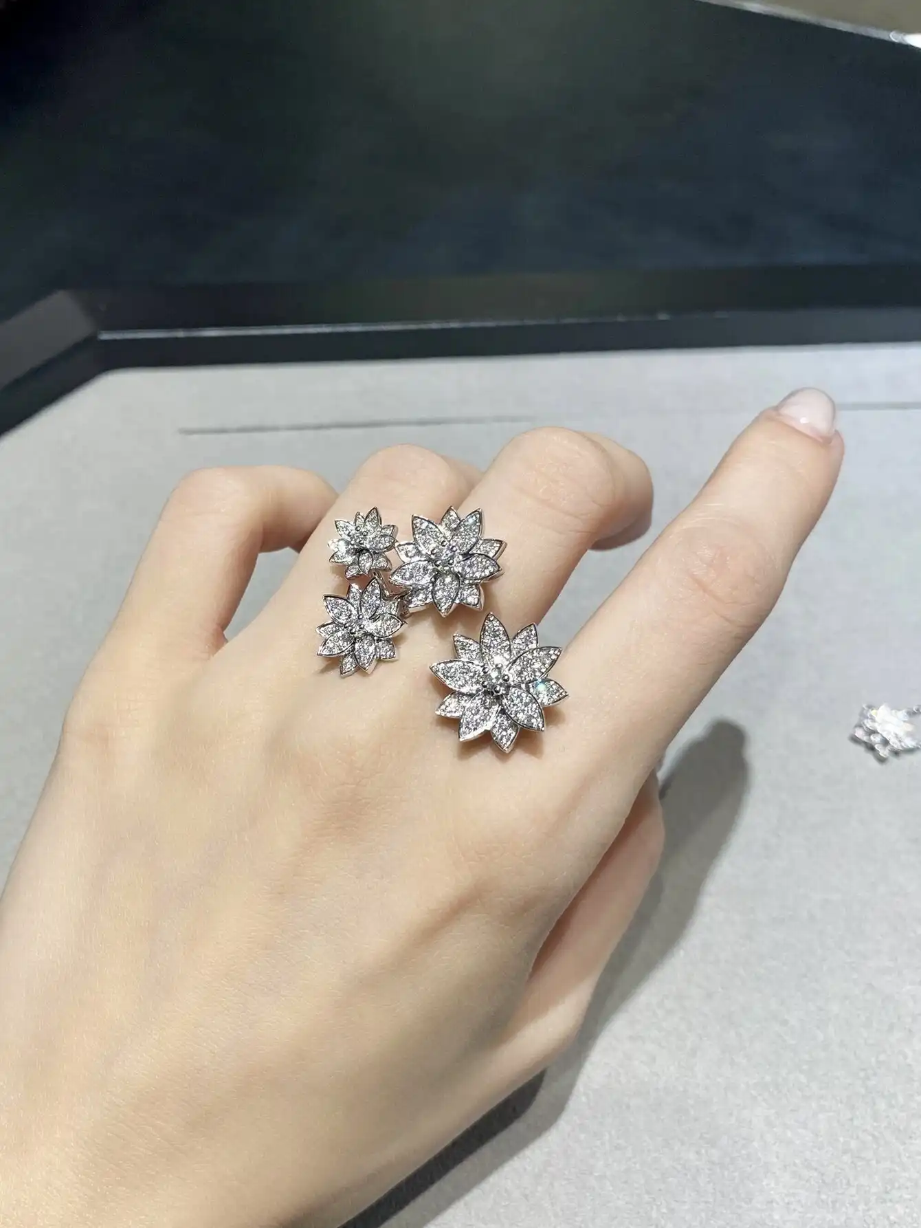 满钻手镯定制图片展示