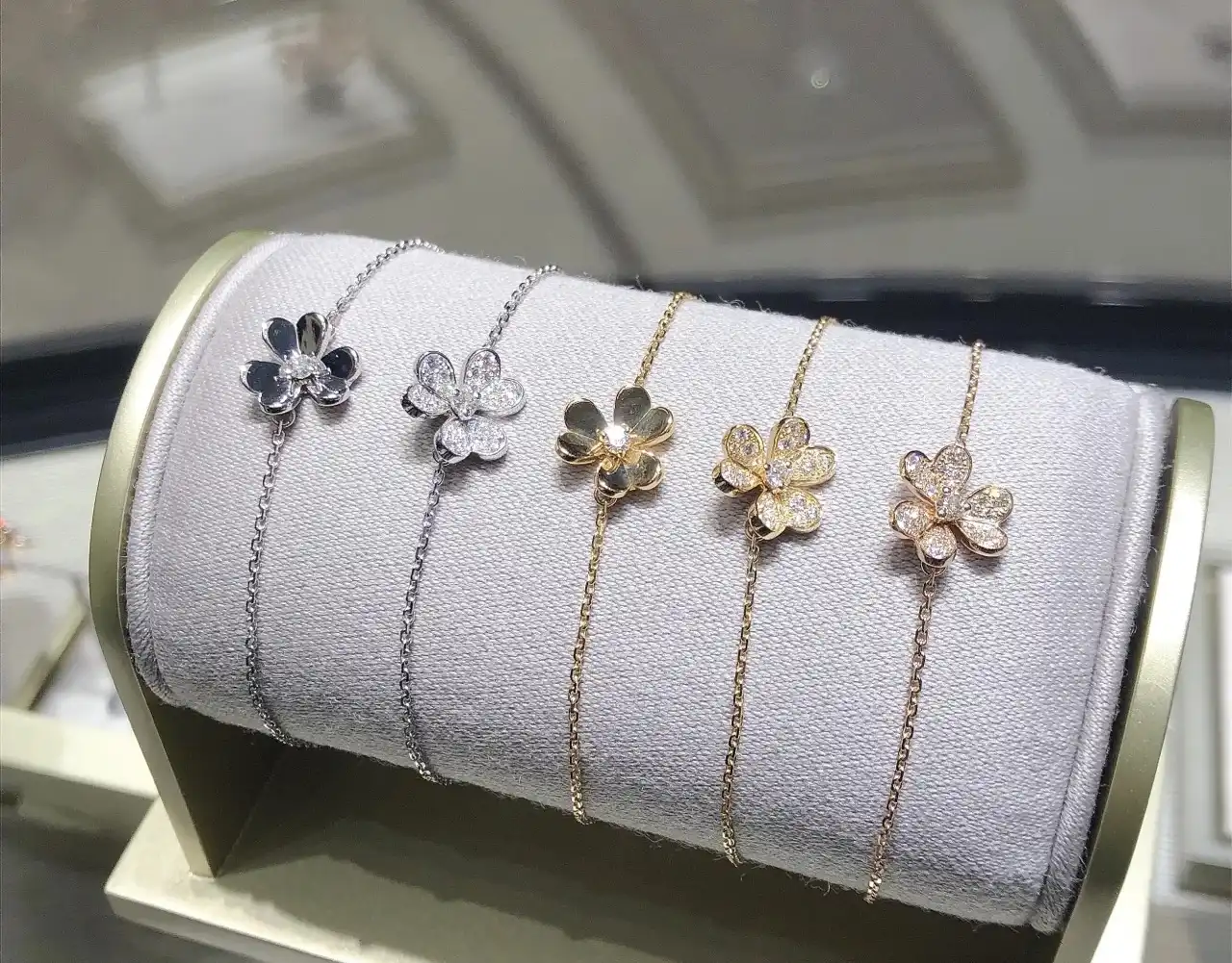 满钻手镯定制图片展示