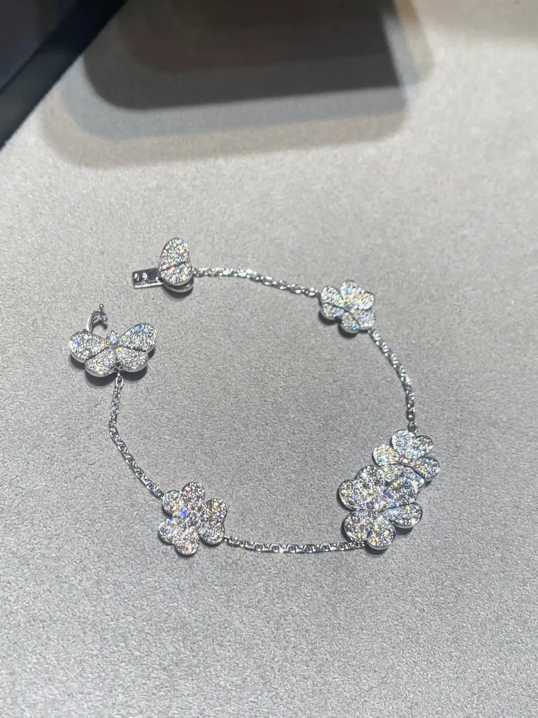 满钻手镯定制图片展示