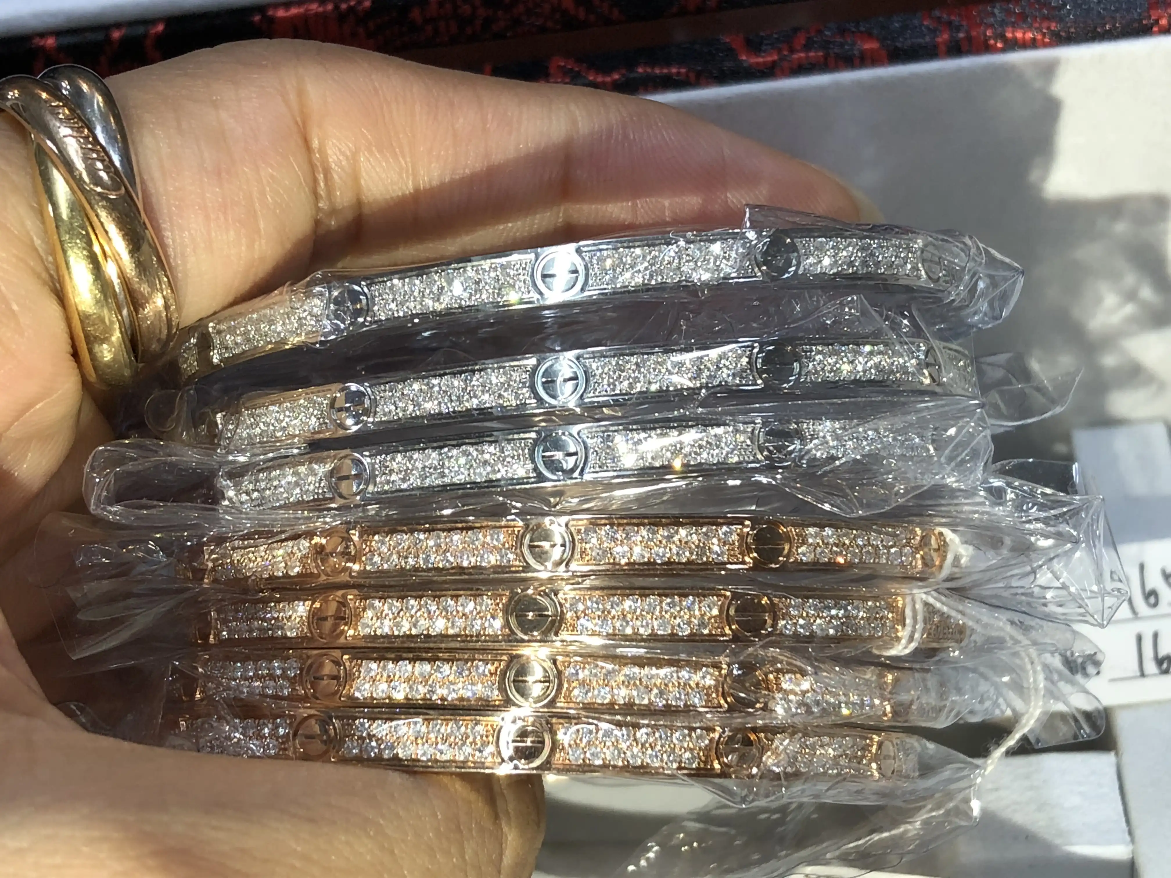 满钻手镯定制图片展示