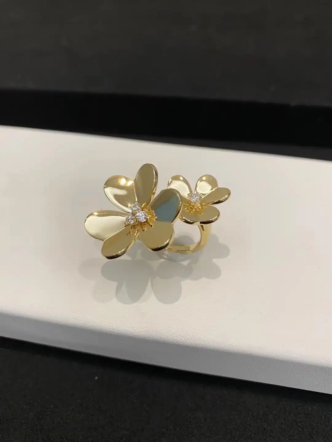 满钻手镯定制图片展示