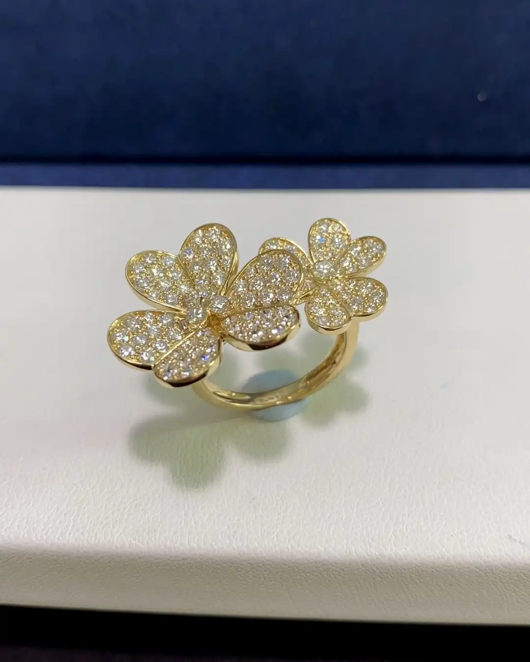 满钻手镯定制图片展示