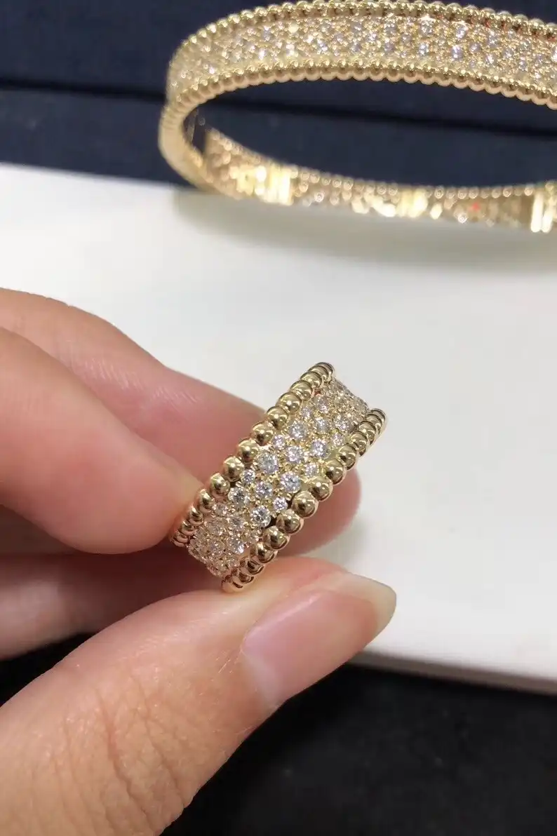 满钻手镯定制图片展示