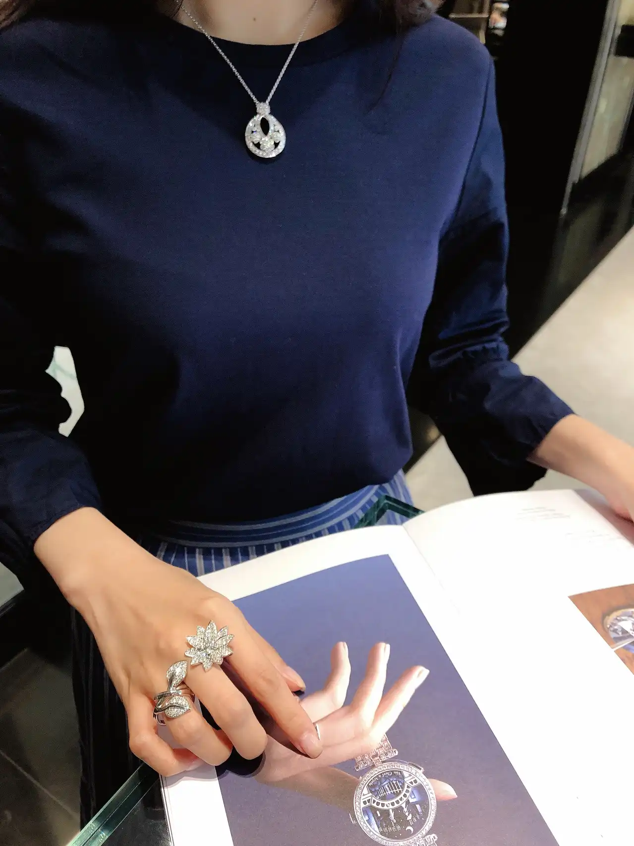 满钻手镯定制图片展示