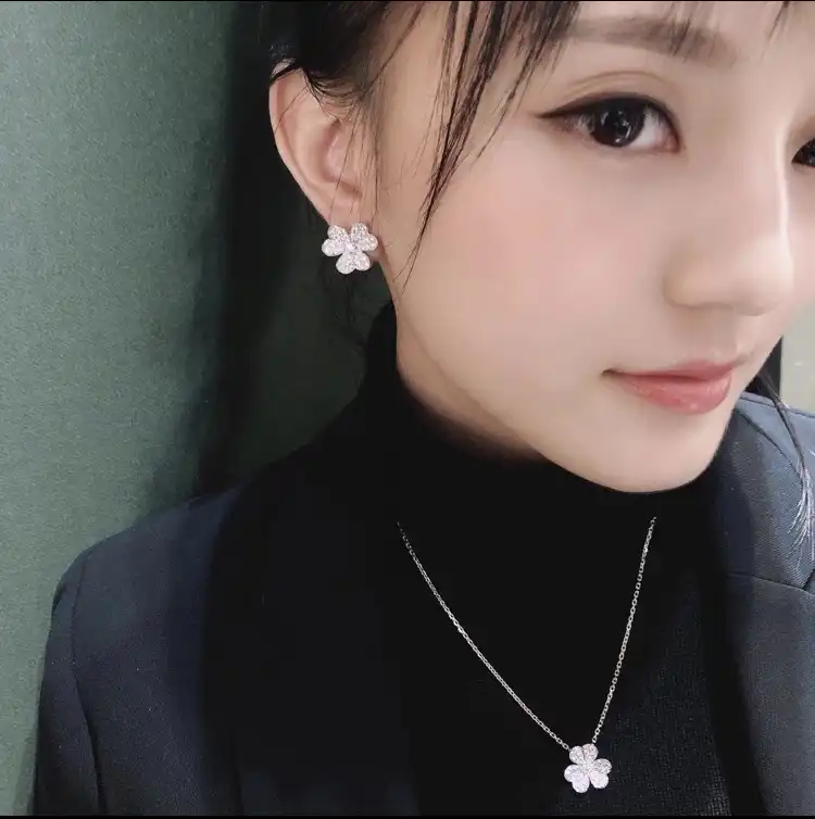 满钻手镯定制图片展示